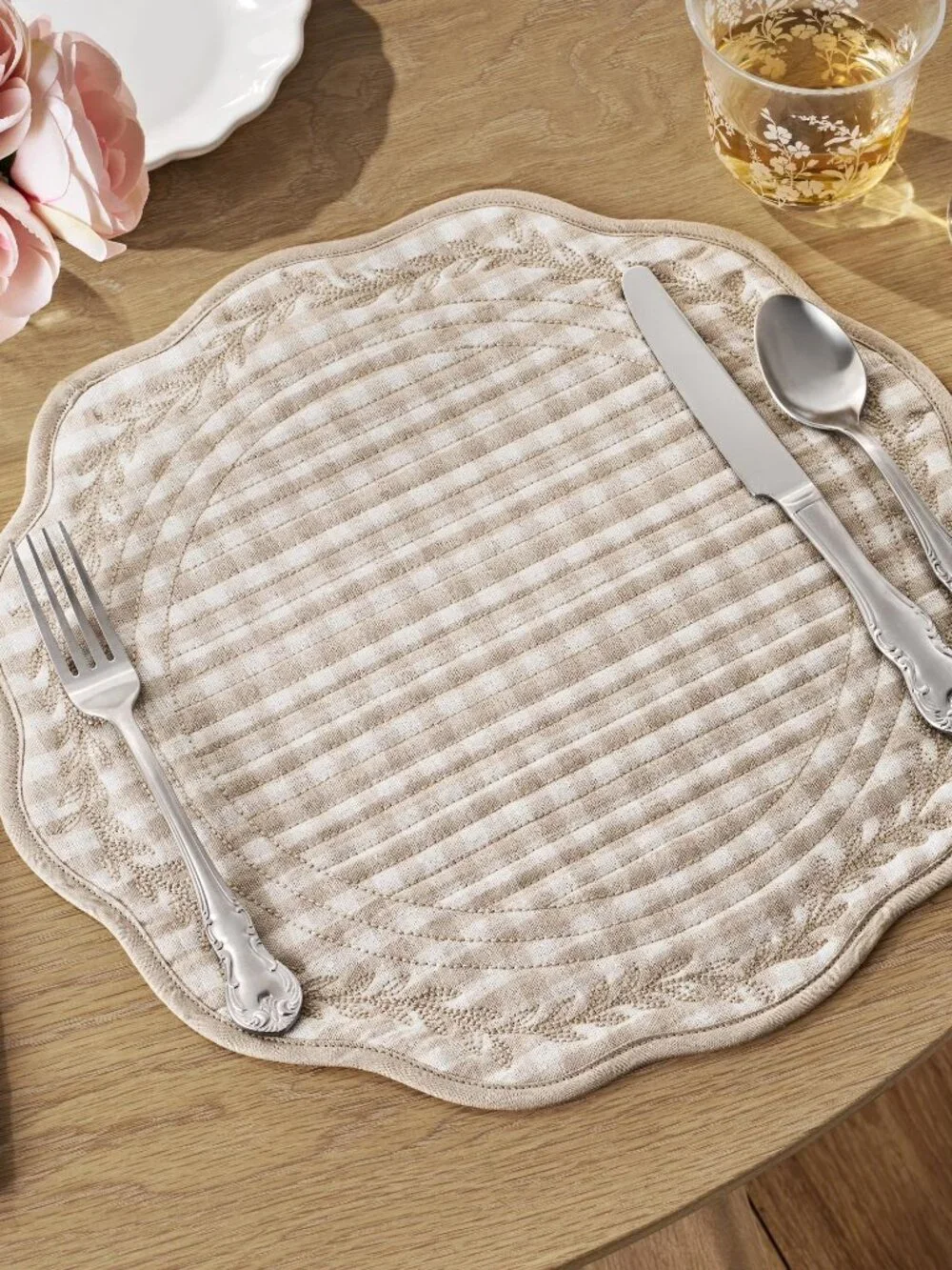 Lot of 4 Pioneer Woman Quilted Mini Gingham Woven Placemat Beige 15